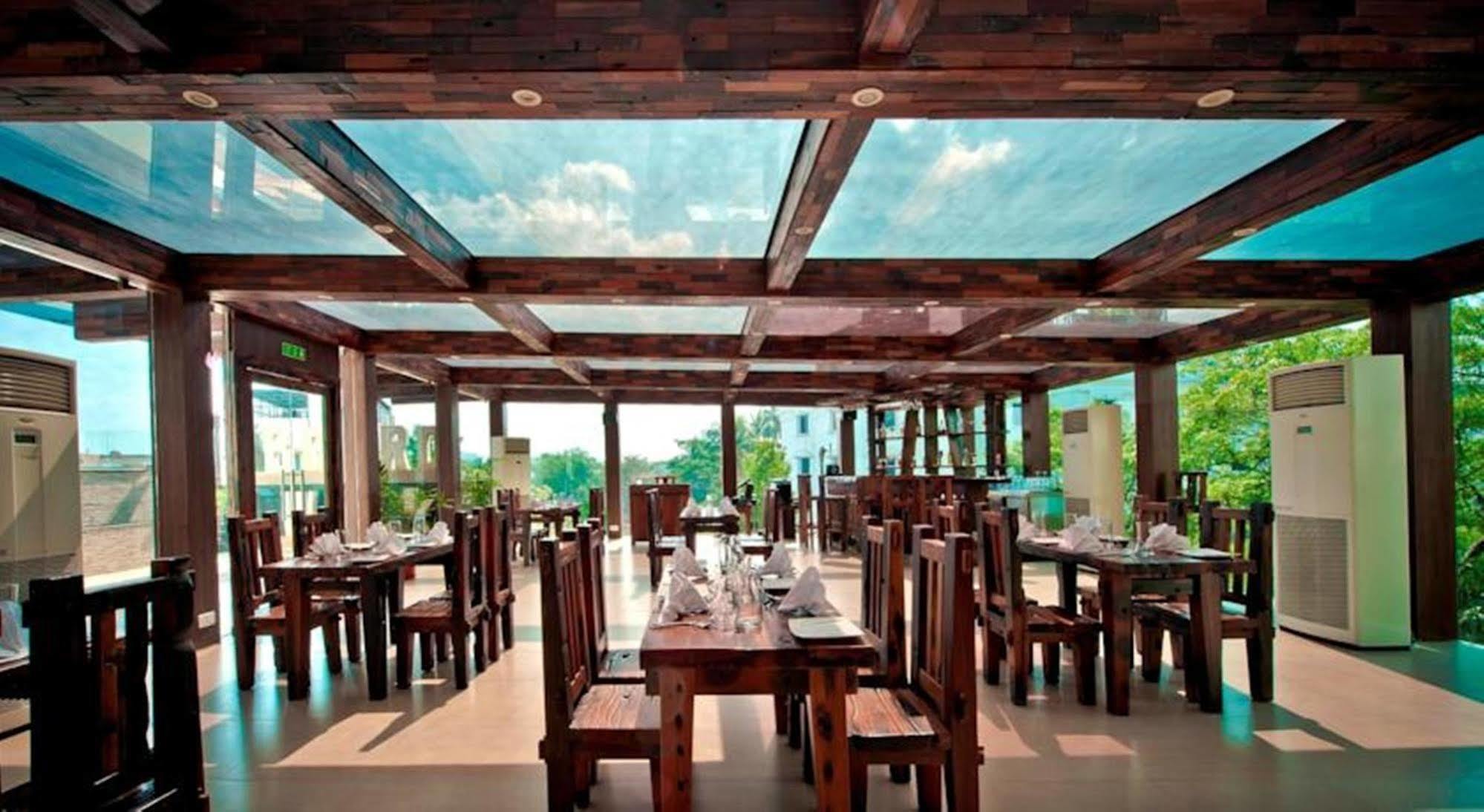 Ramada By Wyndham Chennai Egmore Eksteriør billede