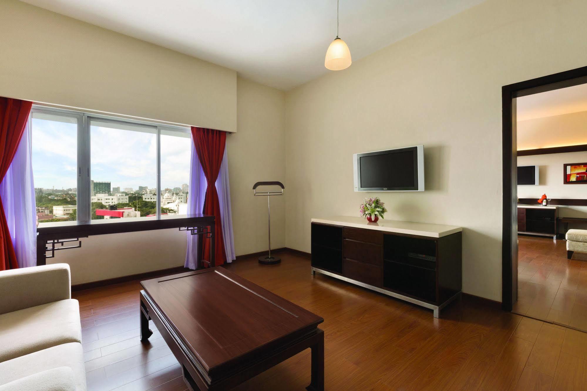 Ramada By Wyndham Chennai Egmore Eksteriør billede